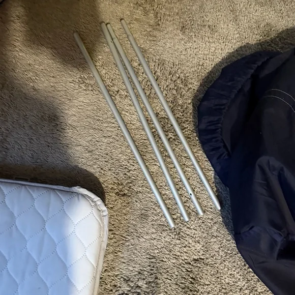 Nuna Pack and Play Travel Crib w/ Mattress & Carry Bag – Navy – Clean - Picture 9 of 9